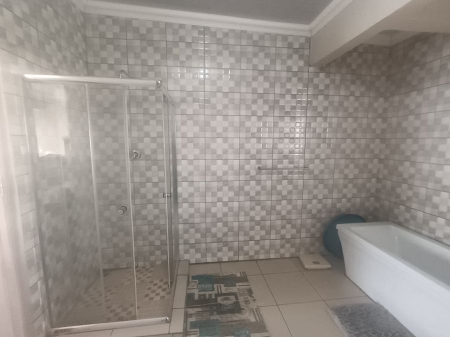 3 Bedroom Property for Sale in Carters Glen Northern Cape